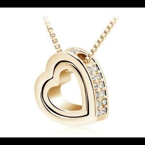 (Last 4) Heart in heart necklace with a crystal elements